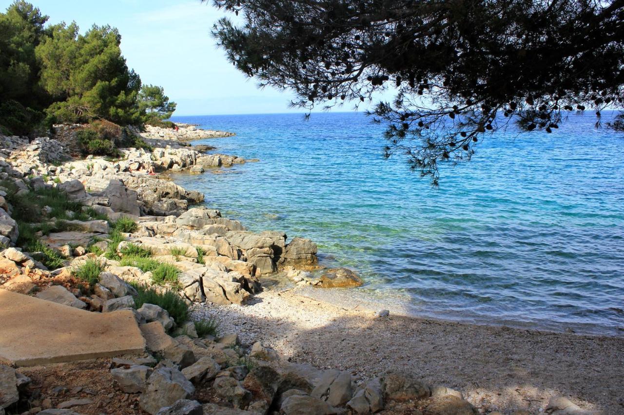 Apartments With A Parking Space Mali Lošinj Buitenkant foto